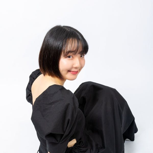 20210825212811小泉振り向き.jpeg